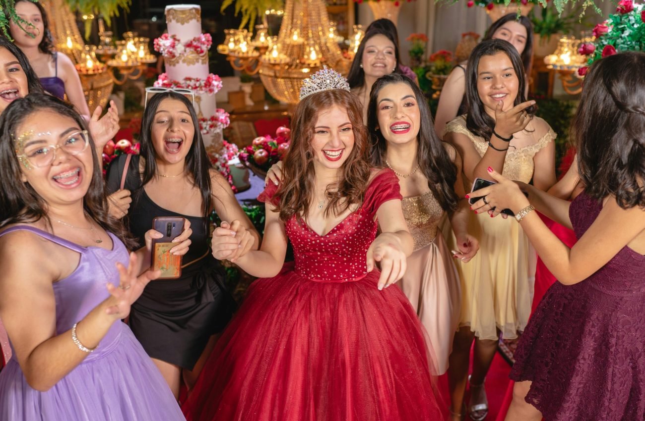 Silk Limo - Prom & Special Events